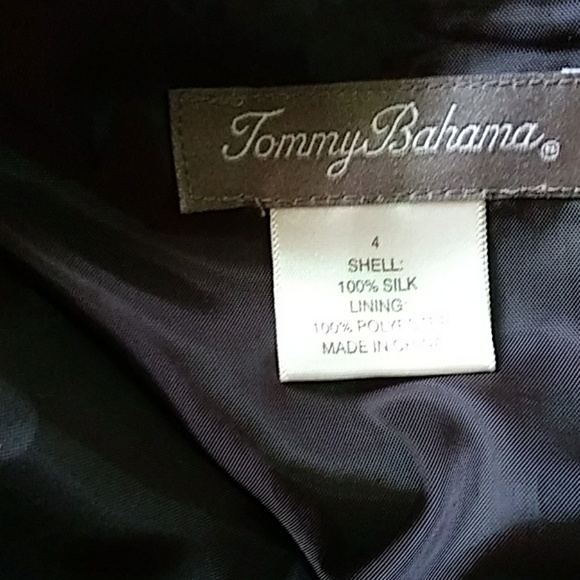 💜5/$25💜Tommy Bahama size 4. 100% silk. - Picture 5 of 7